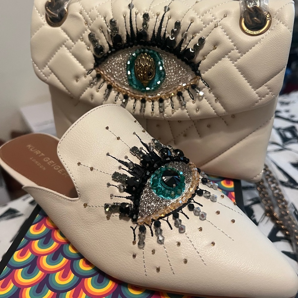 Kurt Geiger closed toe sandals. Purse not included!